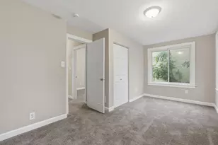 1177 Forest St, Saint Paul, MN 55106 - Photo 12