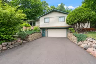 615 Snively Rd, Duluth, MN 55803 - Photo 4