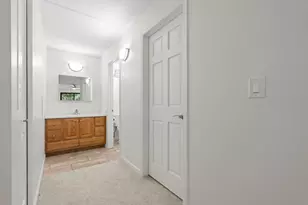 10411 Cedar Lake Rd, Minnetonka, MN 55305 - Photo 14