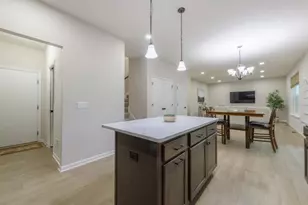 18056 Hartlin Ave, Lakeville, MN 55044 - Photo 6