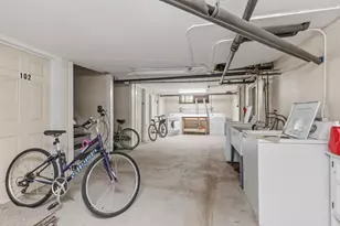 3035 Bryant Ave S, Minneapolis, MN 55408 - Photo 8