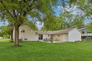 7743 Countryside Dr, Bloomington, MN 55438 - Photo 24