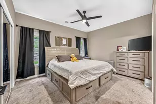 915 N Basswood Ave, Duluth, MN 55811 - Photo 10