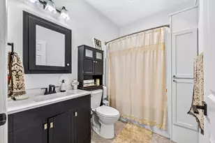 915 N Basswood Ave, Duluth, MN 55811 - Photo 20