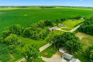 5037 22nd Ave SW, Owatonna, MN 55060 - Photo 4