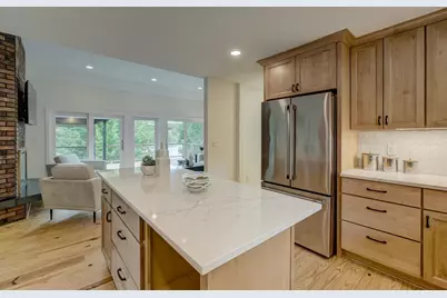 520 Glenbrook Avenue N, Oakdale, MN 55128 - Photo 30