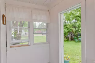 301 N 10th St, Cameron, WI 54822 - Photo 12