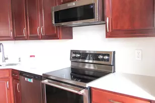 5516 Elm Grove Ct, New Hope, MN 55428 - Photo 10