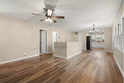 417 Central Avenue S, Young America Township, MN 55397 - Photo 10