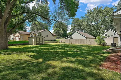417 Central Avenue S, Young America Township, MN 55397 - Photo 26