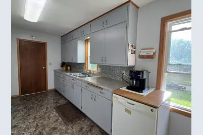 2722 Albion Avenue, Fairmont, MN 56031 - Photo 14