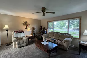 2722 Albion Ave, Fairmont, MN 56031 - Photo 10