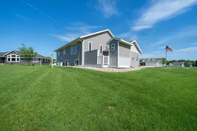 814 Curt Felt Drive, Alexandria, MN 56308 - Photo 8