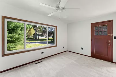 1648 Hammond Road, White Bear Lake, MN 55110 - Photo 8