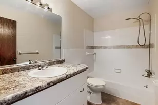 12600 Parkwood Dr, Burnsville, MN 55337 - Photo 18