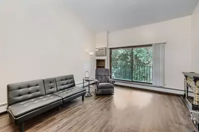 12600 Parkwood Drive #313, Burnsville, MN 55337 - Photo 6