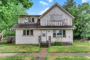 229 N 3rd St, New Richmond, WI 54017 - Photo 1