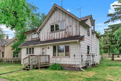 229 N 3rd Street, New Richmond, WI 54017 - Photo 2