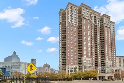 500 E Grant Street #207, Minneapolis, MN 55404 - Photo 28