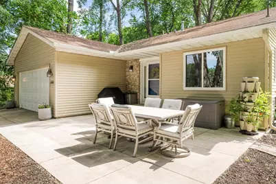 13101 Penn Avenue S, Burnsville, MN 55337 - Photo 4