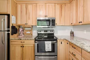 13101 Penn Ave S, Burnsville, MN 55337 - Photo 8