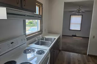 401 Willow St, Fairmont, MN 56031 - Photo 18
