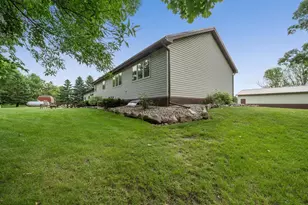 4700 Rural Oaks Dr SE, Alexandria, MN 56308 - Photo 16