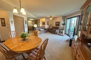 808 Lake Chapeau Dr, Albert Lea, MN 56007 - Photo 8