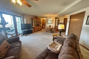 808 Lake Chapeau Dr, Albert Lea, MN 56007 - Photo 10
