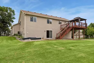 2431 Big Oak Ln, Mayer, MN 55360 - Photo 36