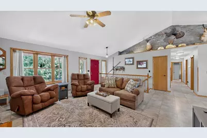 30481 Highway 60, Millville, MN 55957 - Photo 14