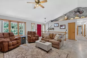 30481 Hwy 60, Millville, MN 55957 - Photo 14