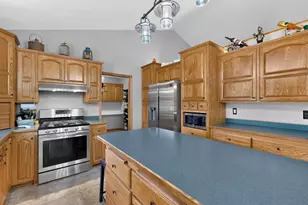 30481 Hwy 60, Millville, MN 55957 - Photo 8