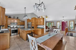 30481 Hwy 60, Millville, MN 55957 - Photo 10