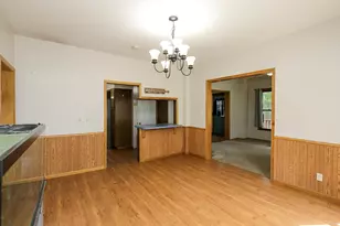 715 N Holcombe Ave, Litchfield, MN 55355 - Photo 10