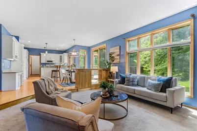 2413 Bridle Creek Trail, Chanhassen, MN 55317 - Photo 6