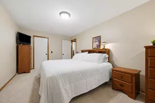 11137 Edgewood Cir N, Champlin, MN 55316 - Photo 14