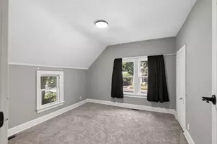 1094 Kent St, Saint Paul, MN 55117 - Photo 16