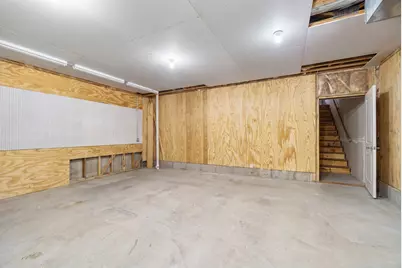 2230 Bentz Court, Chanhassen, MN 55317 - Photo 42