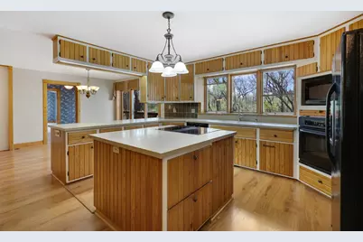 12199 Galaxie Avenue, Apple Valley, MN 55124 - Photo 16
