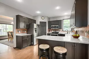 2027 Chester St, Shakopee, MN 55379 - Photo 22