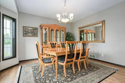 2027 Chester Street, Shakopee, MN 55379 - Photo 6