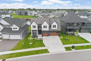 18239 102nd Pl N, Maple Grove, MN 55311 - Photo 8