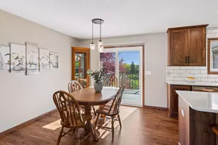 9721 Portal Dr, Eden Prairie, MN 55347 - Photo 12