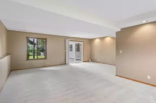9721 Portal Dr, Eden Prairie, MN 55347 - Photo 34