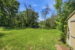 1475 Valley Dr, Burnsville, MN 55337 - Photo 54