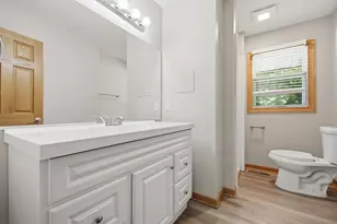 1475 Valley Dr, Burnsville, MN 55337 - Photo 40