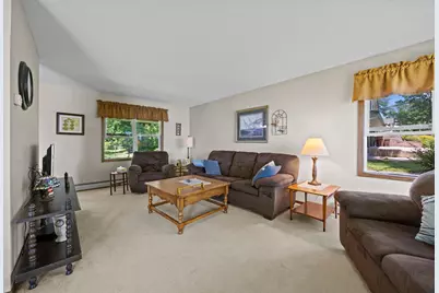 11040 N Shore Road, Waconia, MN 55387 - Photo 20