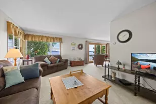 11040 N Shore Rd, Waconia, MN 55387 - Photo 22