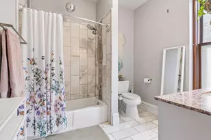 2417 Emerson Ave S, Minneapolis, MN 55405 - Photo 20